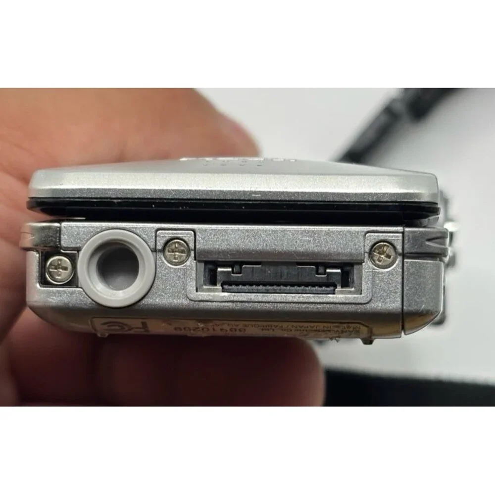 Sanyo Xacti VPC-C5 Digital MP4 Movie Still Camera 5 x Optical Zoom TESTED